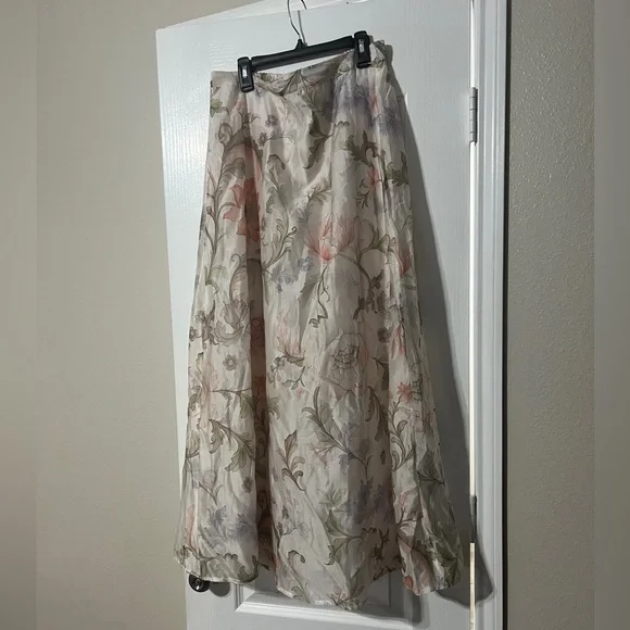 Soft Floral Maxi Skirt in Light Beige and Pink - Picture 1 of 3